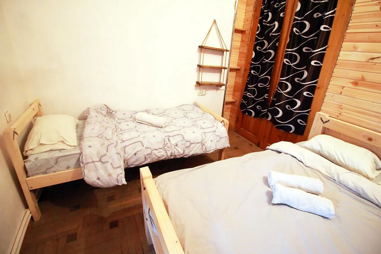 Sheni Hostel Tbilisi Gruzja